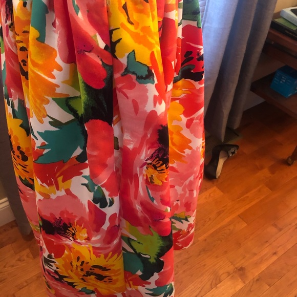 Eliza J floral dress - Picture 2 of 6